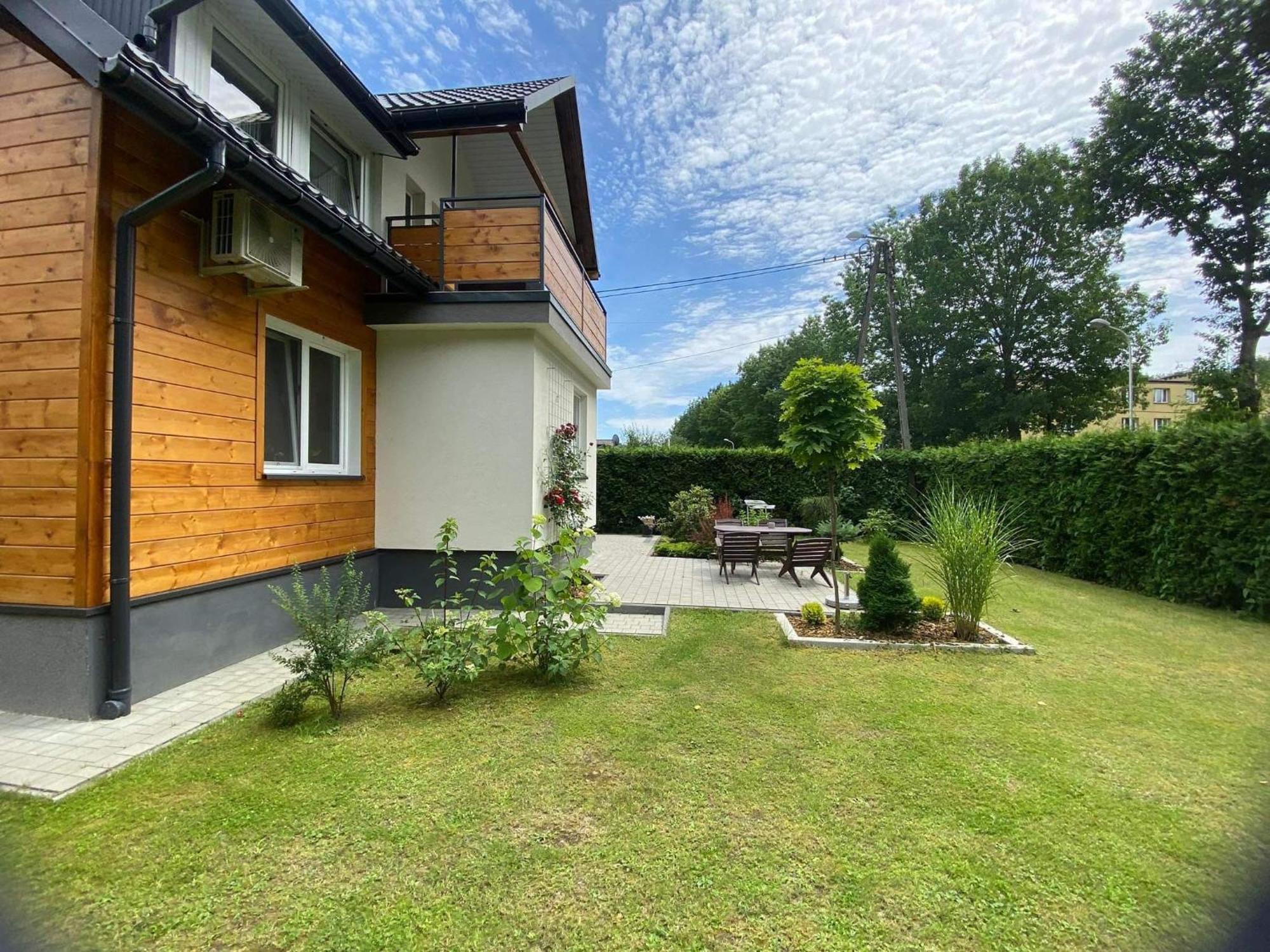 Apartamenty Fredry Lesko Exterior photo
